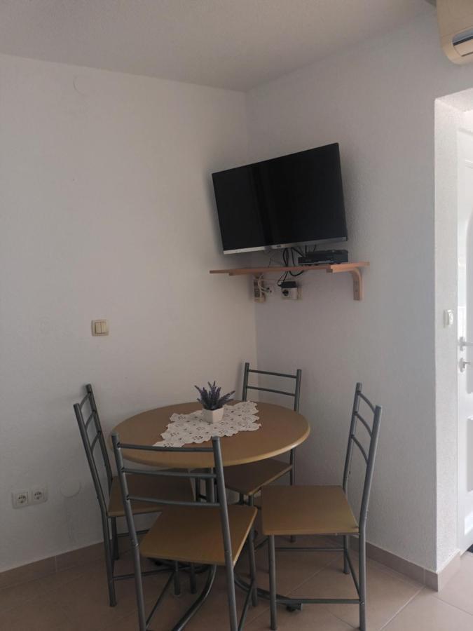 Volat Apartments Betina  Exterior foto